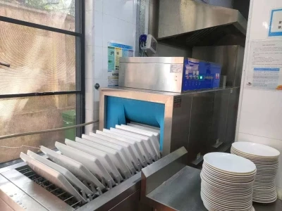 상업용 식기세척기는 일반 식기세척기와 크기가 같나요?